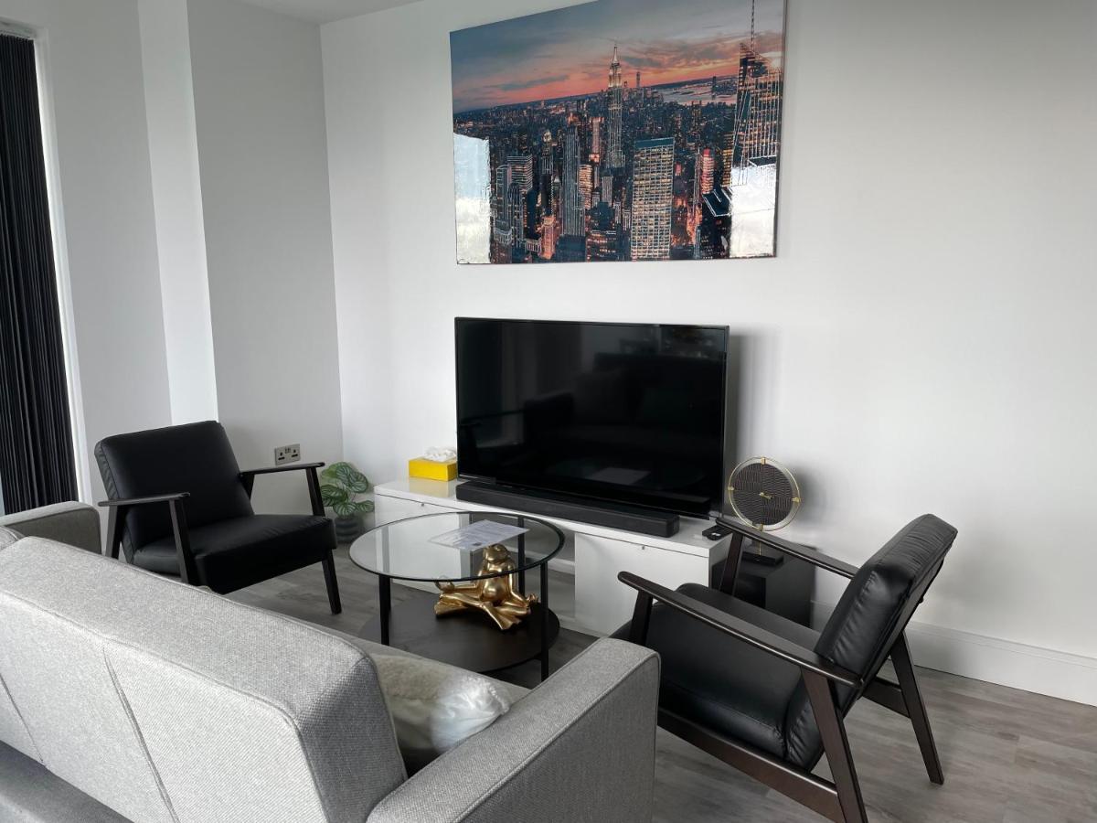 런던 One West Point , Icon Tower 아파트 외부 사진